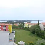 Apartamento Pinzan A Stones Throw From The Beach